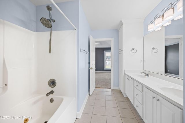 9514 Rustling Tree Way 201, Louisville, KY 40291