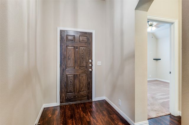 4920 Lemon Grove Drive, Fort Worth, TX 76135