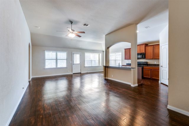 4920 Lemon Grove Drive, Fort Worth, TX 76135