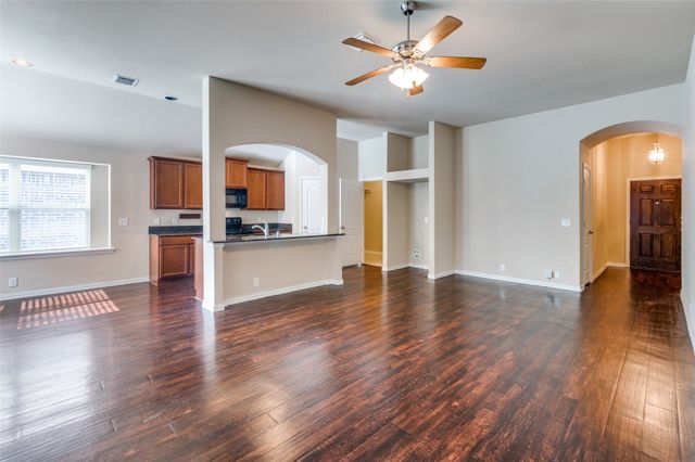 4920 Lemon Grove Drive, Fort Worth, TX 76135