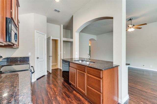 4920 Lemon Grove Drive, Fort Worth, TX 76135