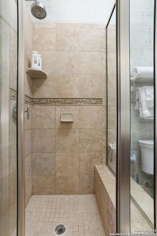 215 Center St Apt 109, San Antonio, TX 78202