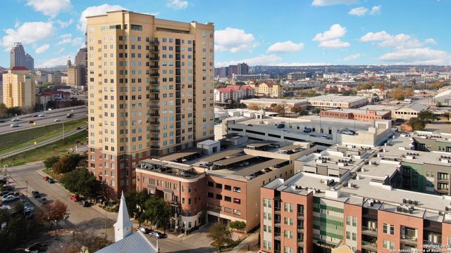 215 Center St Apt 109, San Antonio, TX 78202