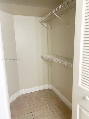 10757 Cleary Blvd 112, Plantation, FL 33324