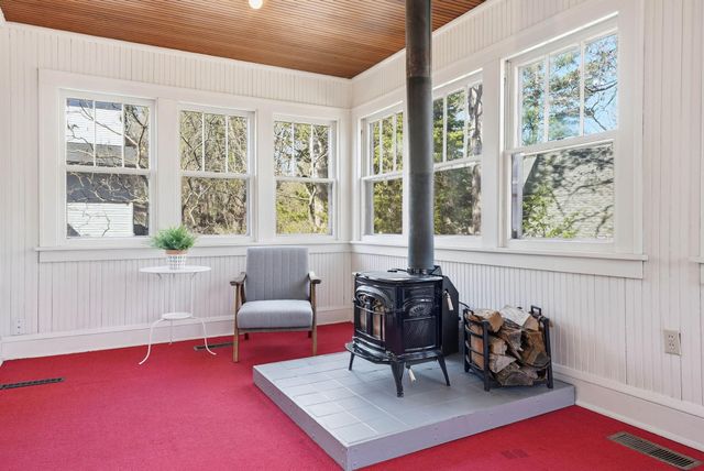 139 Spruce Street, Mahtomedi, MN 55115