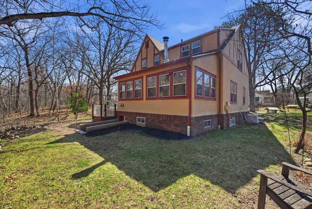 139 Spruce Street, Mahtomedi, MN 55115