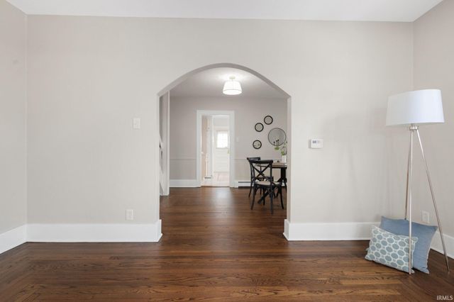 612 N State Street, Mishawaka, IN 46544