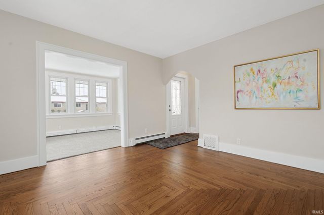 612 N State Street, Mishawaka, IN 46544