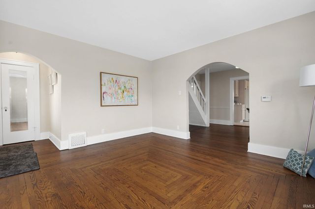 612 N State Street, Mishawaka, IN 46544