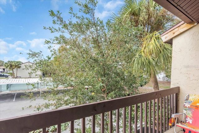 2701 HIDDEN LAKE DRIVE N E, Sarasota, FL 34237