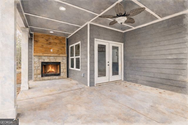 392 Lakewood Cove Drive, Demorest, GA 30535