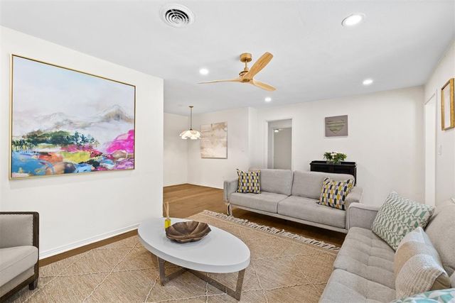 2737 Clermont Place, Oklahoma City, OK 73116