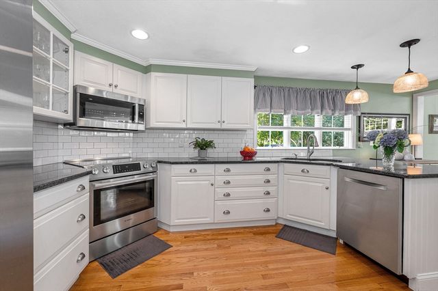 104 Nichols Street, Wilmington, MA 01887