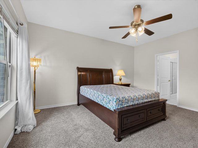10616 Breezeway Drive, Aubrey, TX 76227