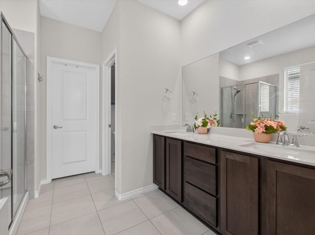 10616 Breezeway Drive, Aubrey, TX 76227