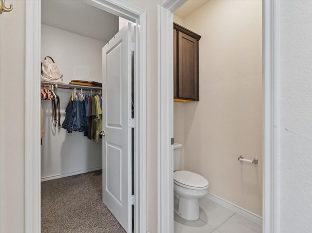 10616 Breezeway Drive, Aubrey, TX 76227