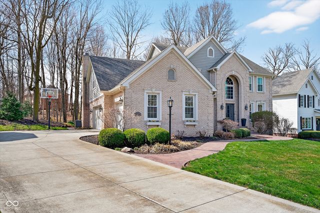 9767 Fortune Drive, Fishers, IN 46037