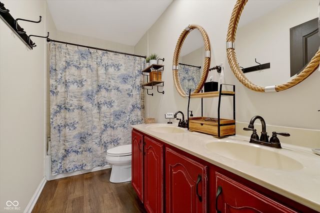 9767 Fortune Drive, Fishers, IN 46037