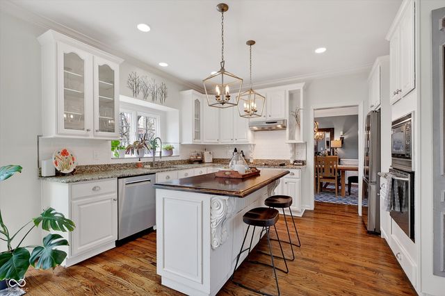 9767 Fortune Drive, Fishers, IN 46037