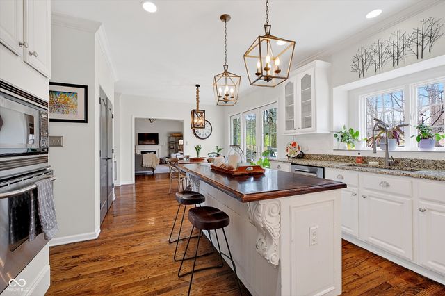 9767 Fortune Drive, Fishers, IN 46037