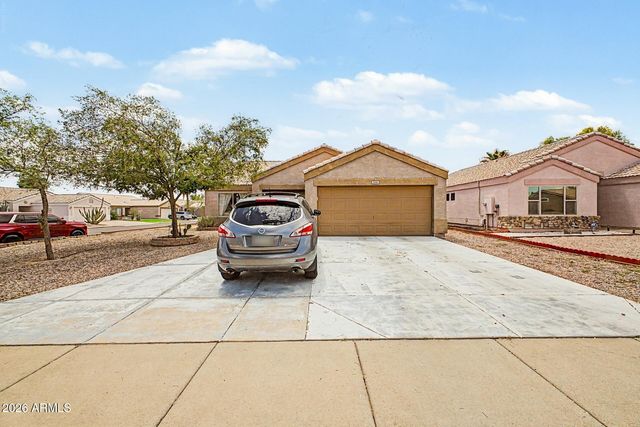 2046 S RENNICK Drive, Apache Junction, AZ 85120
