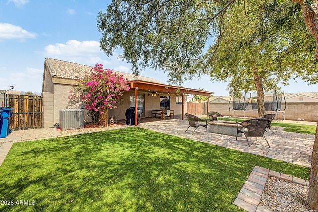 2046 S RENNICK Drive, Apache Junction, AZ 85120