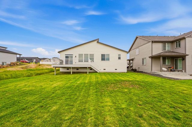 2417 Sunrise Dr, Cheney, WA 99004