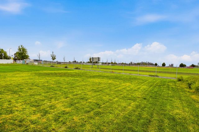 2417 Sunrise Dr, Cheney, WA 99004