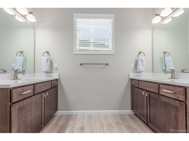 6560 S Addison Way, Aurora, CO 80016