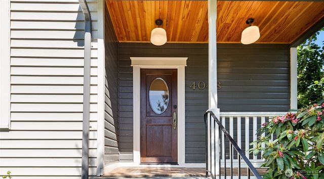 4048 37th Avenue S, Seattle, WA 98118