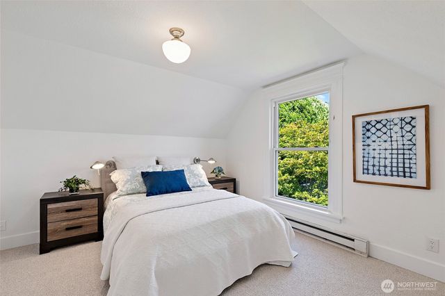 4048 37th Avenue S, Seattle, WA 98118