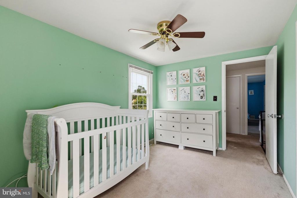 Image 18 of property listing at 12602 KILLIAN LN, Bowie, MD 20715