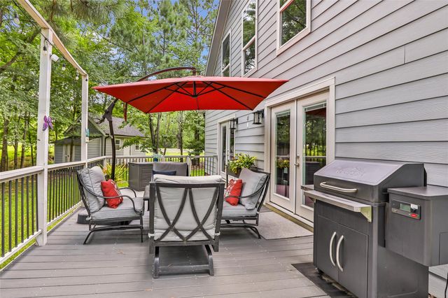 561 N Royale Greens Drive, Coldspring, TX 77331