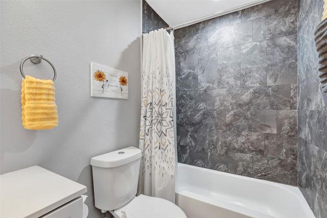 561 N Royale Greens Drive, Coldspring, TX 77331