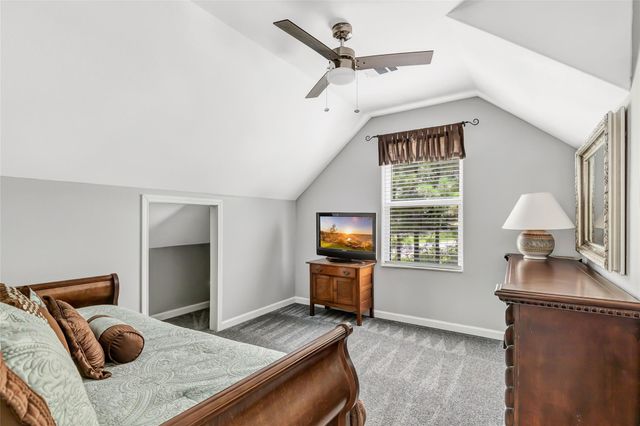 561 N Royale Greens Drive, Coldspring, TX 77331