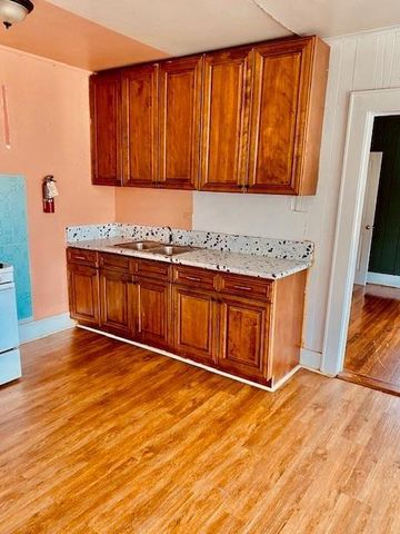 1602 1/2 Henninger Street, Houston, TX 77023