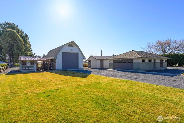 4371 Dunn Street NE, Moses Lake, WA 98837