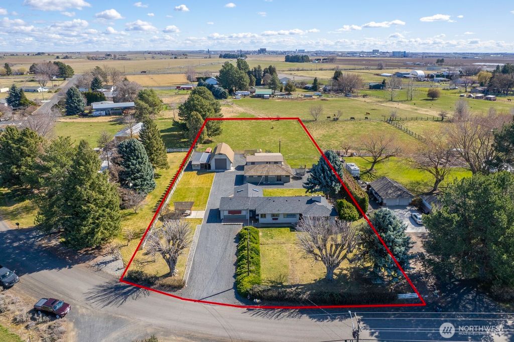 4371 Dunn Street NE, Moses Lake, WA 98837