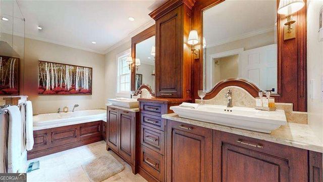 950 Heritage Hills, Decatur, GA 30033