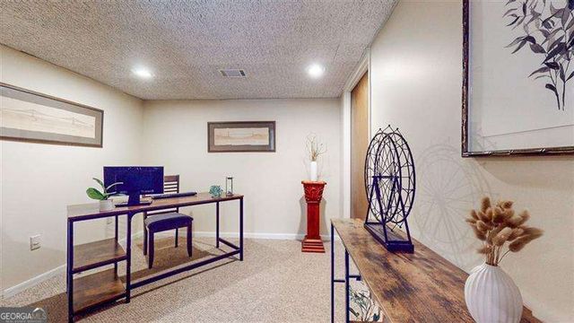950 Heritage Hills, Decatur, GA 30033