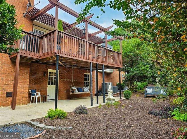 950 Heritage Hills, Decatur, GA 30033