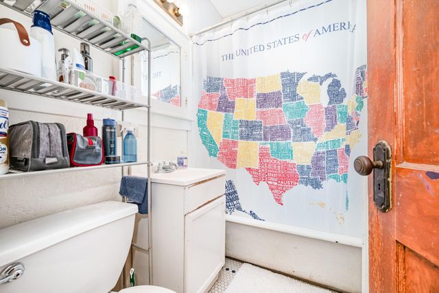 1377 Randolph Avenue, Saint Paul, MN 55105