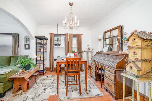 1377 Randolph Avenue, Saint Paul, MN 55105