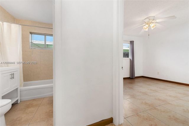 932 Moffett Street 6, Hallandale Beach, FL 33009