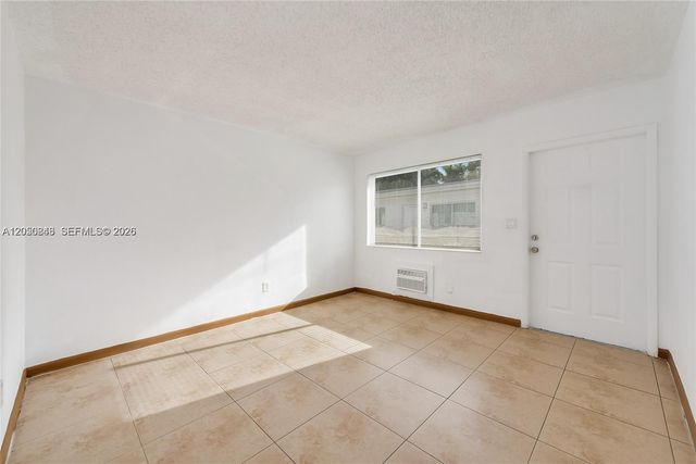 932 Moffett Street 6, Hallandale Beach, FL 33009
