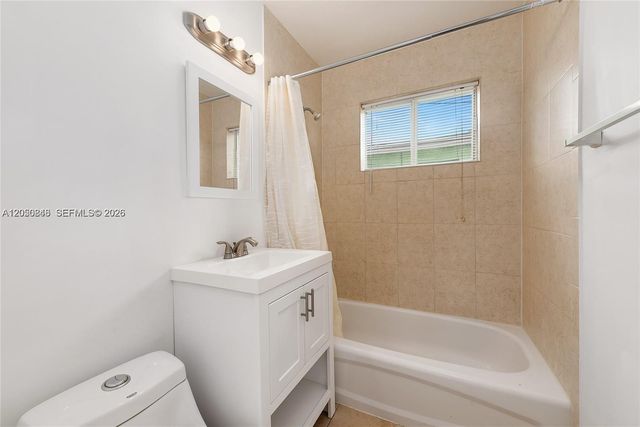 932 Moffett Street 6, Hallandale Beach, FL 33009