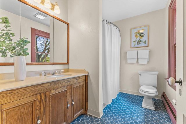 N72W13449 Good Hope ROAD, Menomonee Falls, WI 53051