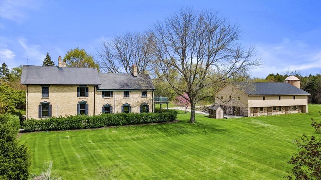 N72W13449 Good Hope ROAD, Menomonee Falls, WI 53051