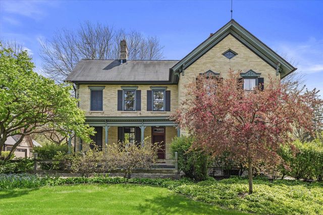 N72W13449 Good Hope ROAD, Menomonee Falls, WI 53051