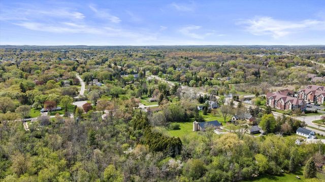 N72W13449 Good Hope ROAD, Menomonee Falls, WI 53051